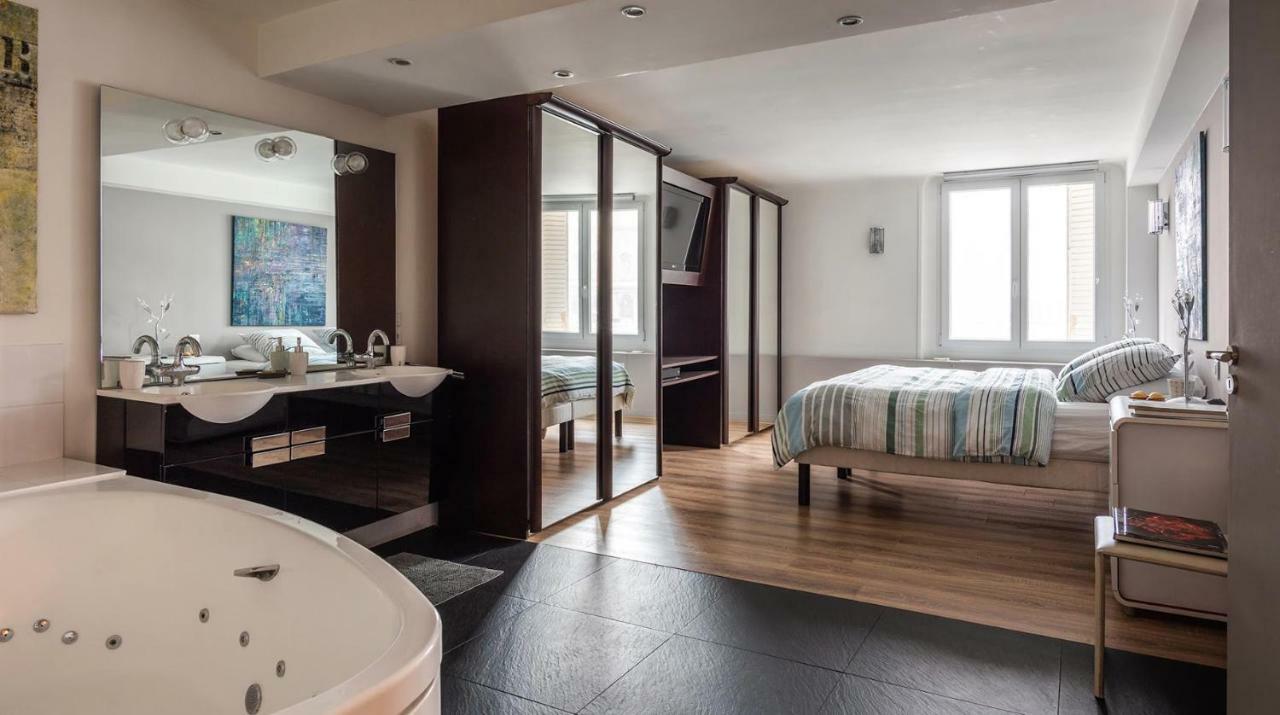Le Notre Dame - Luxury Apartment With Seine View ปารีส ภายนอก รูปภาพ