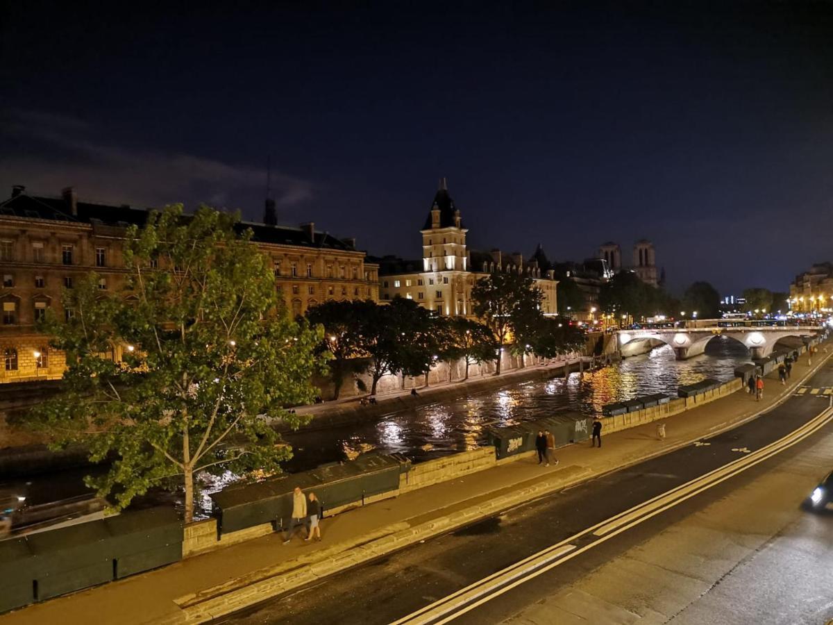 Le Notre Dame - Luxury Apartment With Seine View ปารีส ภายนอก รูปภาพ